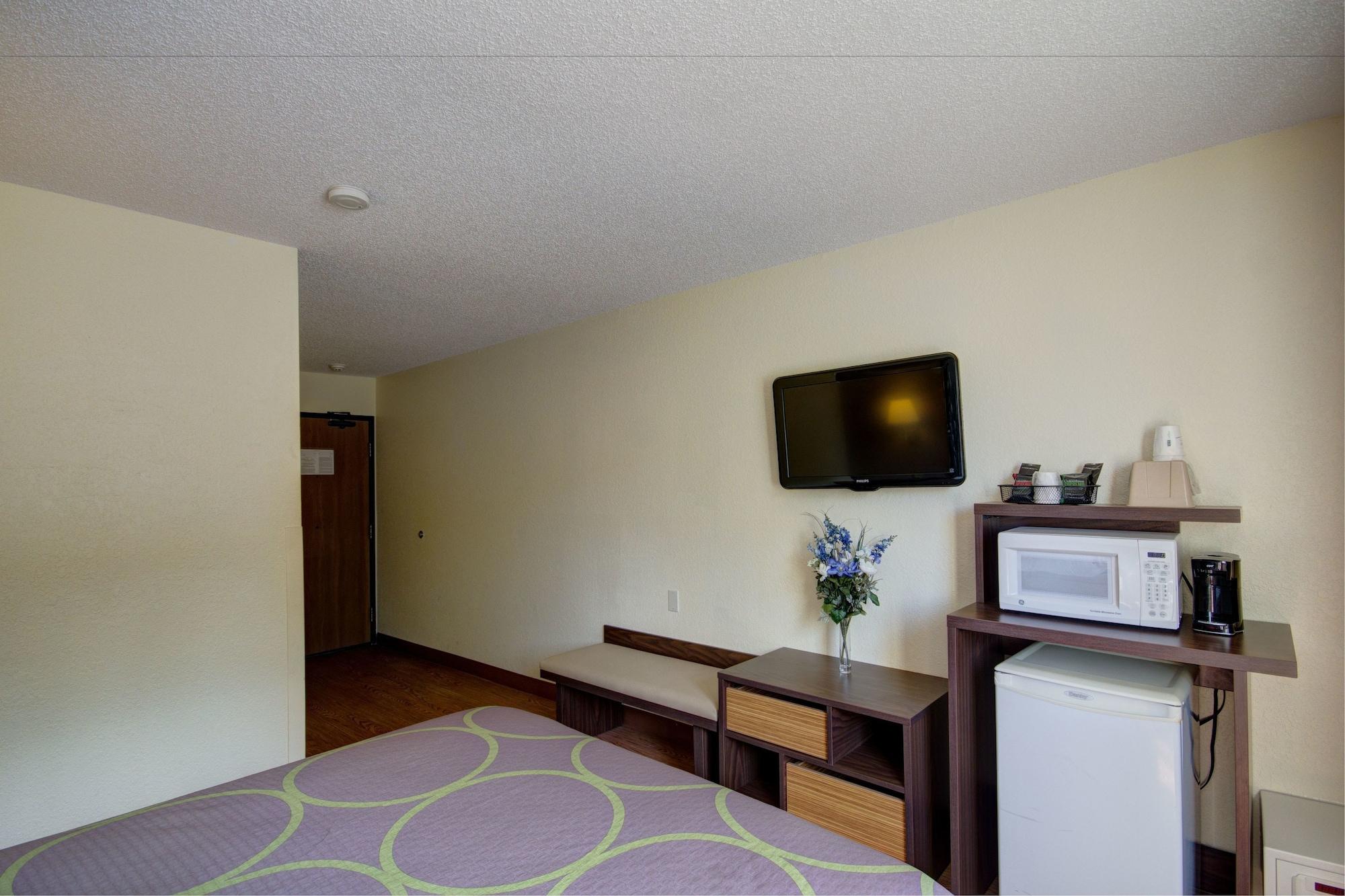 Super 8 By Wyndham Zanesville Extérieur photo