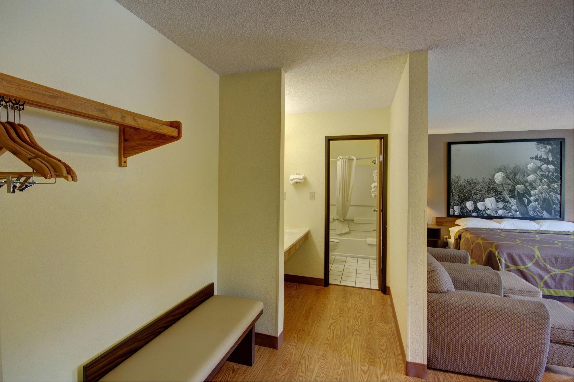 Super 8 By Wyndham Zanesville Extérieur photo